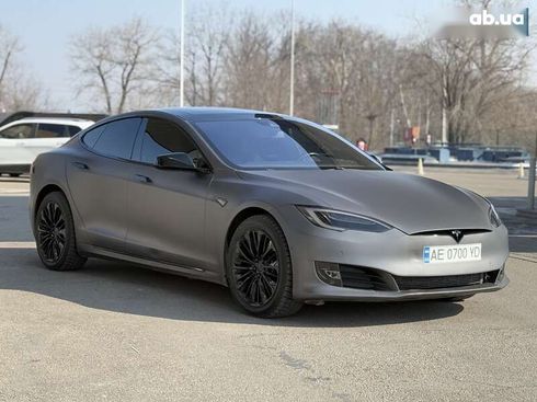 Tesla Model S 2016 - фото 15