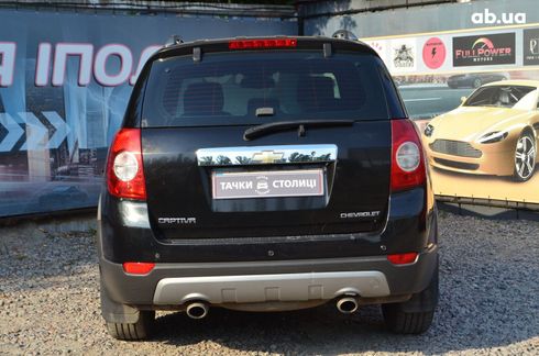 Chevrolet Captiva 2011 черный - фото 3