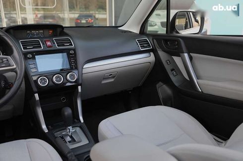 Subaru Forester 2015 - фото 11