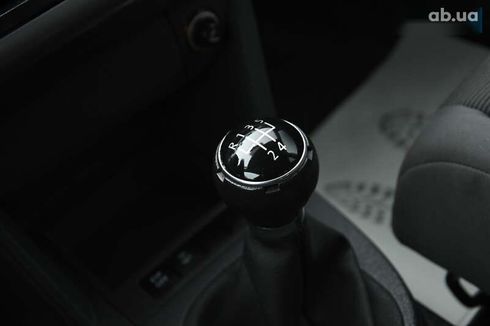 Volkswagen Touran 2008 - фото 25