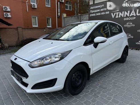 Ford Fiesta 2016 - фото 6