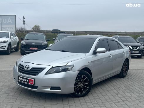 Toyota Camry 2008 серый - фото 2
