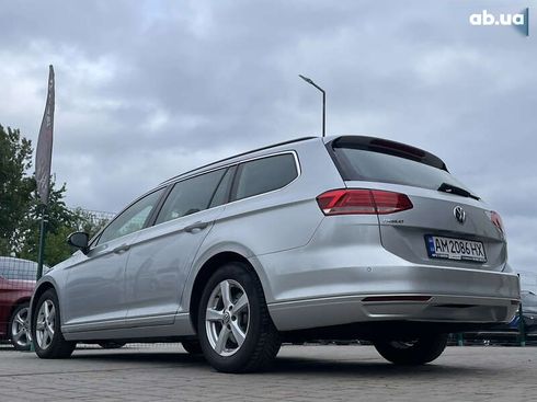 Volkswagen Passat 2017 - фото 22