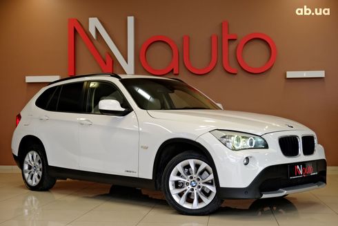 BMW X1 2011 белый - фото 2