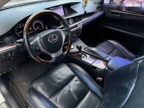 Lexus ES 2012 - фото 14