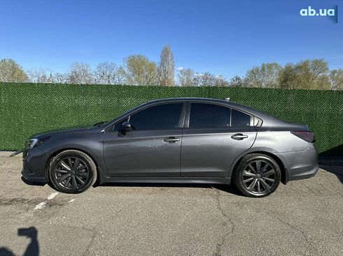 Subaru Legacy 2018 - фото 23