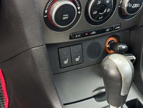 Mazda 3 2008 красный - фото 23