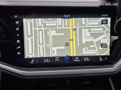 Volkswagen Touareg 2022 - фото 26