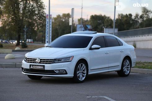 Volkswagen Passat 2018 - фото 3