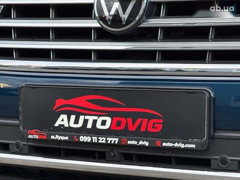 Volkswagen Touareg 2021 - фото 19