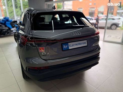 Audi Q4 e-tron 2022 - фото 12