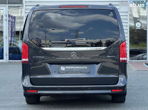 Mercedes-Benz V-Класс 2022 - фото 12
