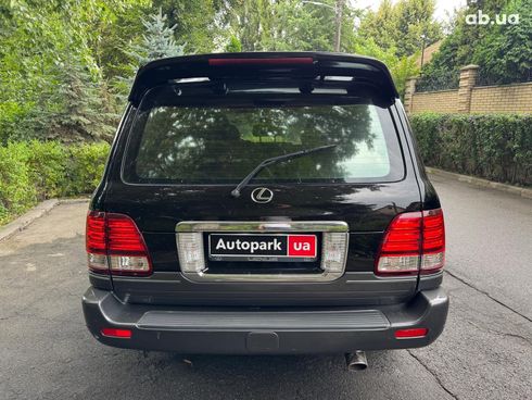 Lexus LX 2004 черный - фото 6