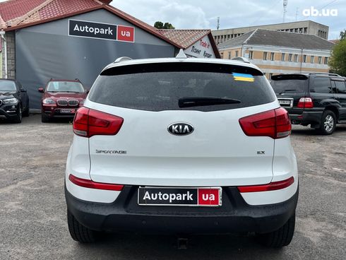 Kia Sportage 2014 белый - фото 16