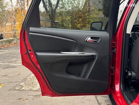Dodge Journey 2017 красный - фото 96
