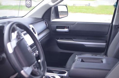 Toyota Tundra 2017 - фото 17