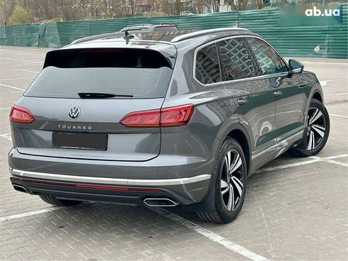 Volkswagen Touareg 2022 - фото 7