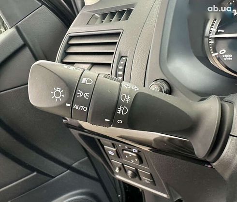 Toyota Land Cruiser Prado 2023 - фото 20