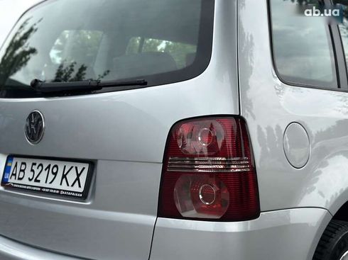 Volkswagen Touran 2007 - фото 16