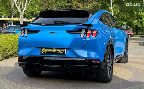 Ford Mustang Mach-E 2022 - фото 7