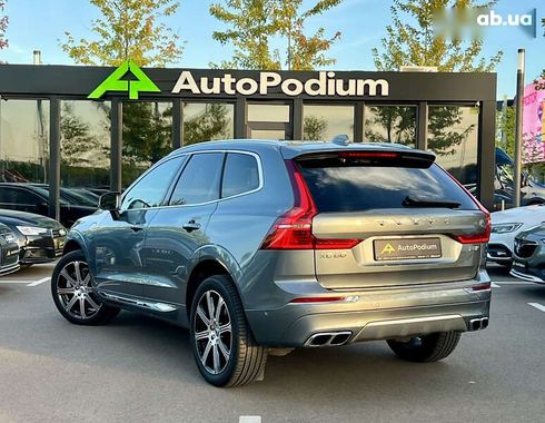 Volvo XC60 2019 - фото 10