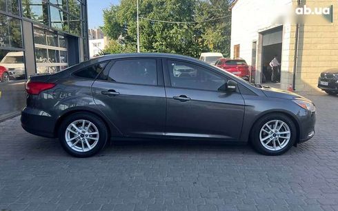 Ford Focus 2015 - фото 8