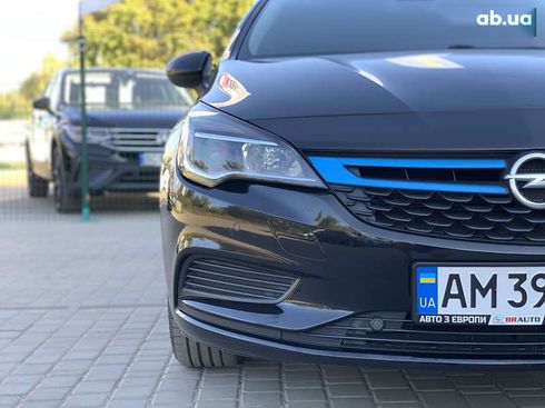 Opel Astra 2017 - фото 9