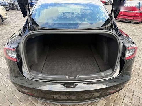 Tesla Model 3 2020 - фото 17