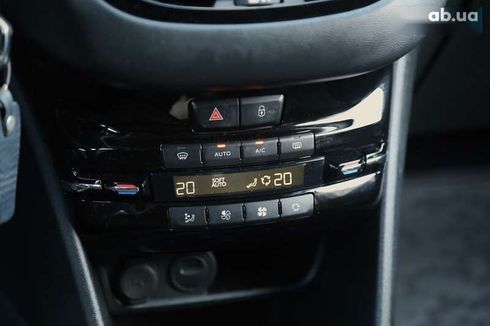 Peugeot 208 2019 - фото 19
