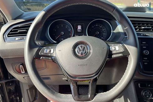 Volkswagen Tiguan 2021 - фото 14