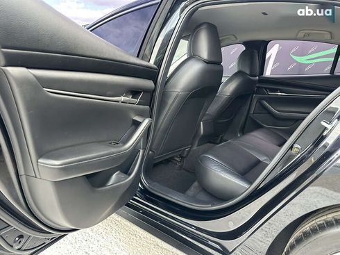 Mazda 3 2021 - фото 16