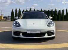 Продаж вживаних Porsche Panamera 4 E-Hybrid 2023 року - купити на Автобазарі