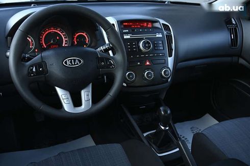 Kia Cee'd 2011 - фото 20