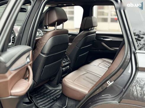 BMW X5 2017 - фото 14