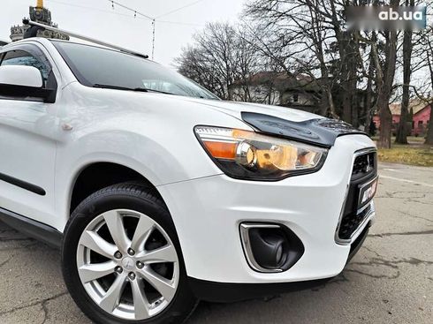 Mitsubishi Outlander 2015 - фото 28