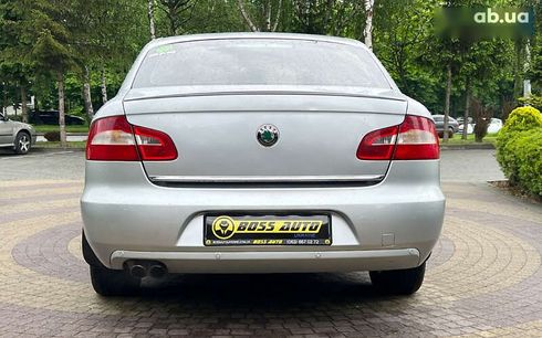 Skoda Superb 2012 - фото 6