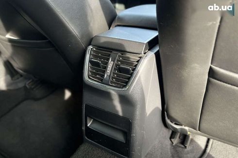 Skoda Octavia 2018 - фото 13