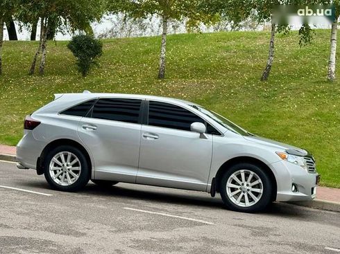 Toyota Venza 2010 - фото 18