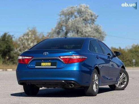 Toyota Camry 2017 - фото 15
