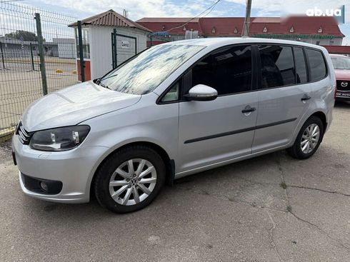 Volkswagen Touran 2012 - фото 2