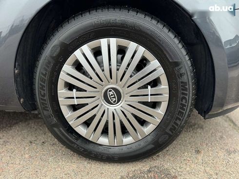 Kia Cee'd 2008 - фото 25