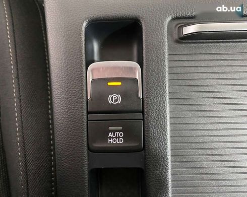 Volkswagen Passat 2018 - фото 24