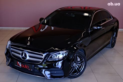 Mercedes-Benz E-Класс 2018 черный - фото 2
