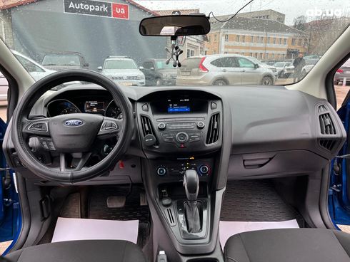 Ford Focus 2018 синий - фото 28