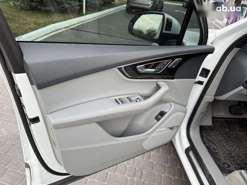 Audi Q7 2018 - фото 19