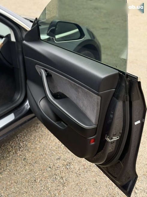 Tesla Model 3 2019 - фото 7