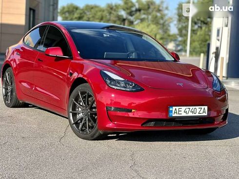 Tesla Model 3 2022 - фото 4