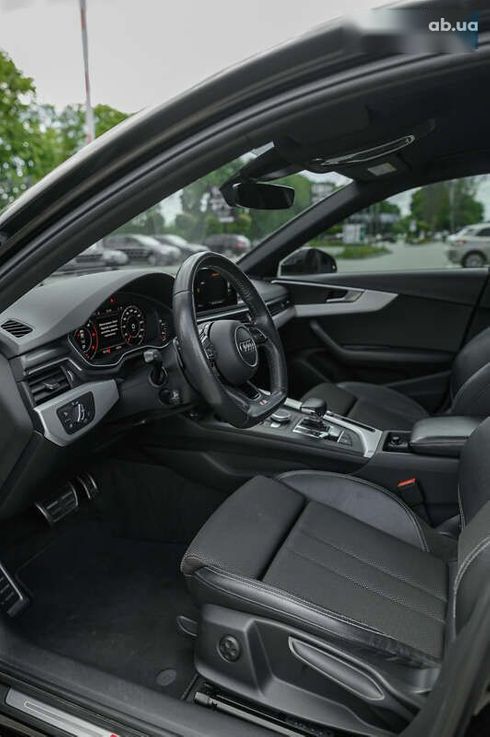 Audi A4 2017 - фото 27
