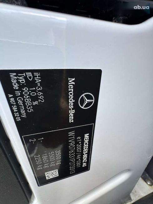 Mercedes-Benz Sprinter 2020 - фото 23