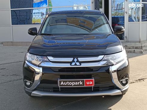 Mitsubishi Outlander 2017 черный - фото 2